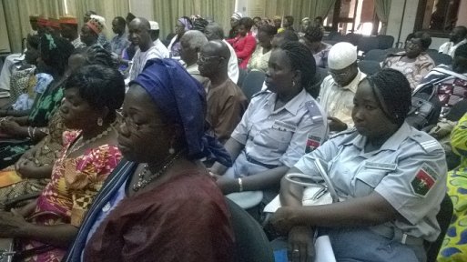 <multi>[fr]Formation Leadership genre et élections_Burkina Faso_septembre 2015_Crédits photos: HCDH-BRAO[en]Training Leadership, gender and elections_Burkina Faso_September 2015_Copyright: OHCHR-WARO</multi>